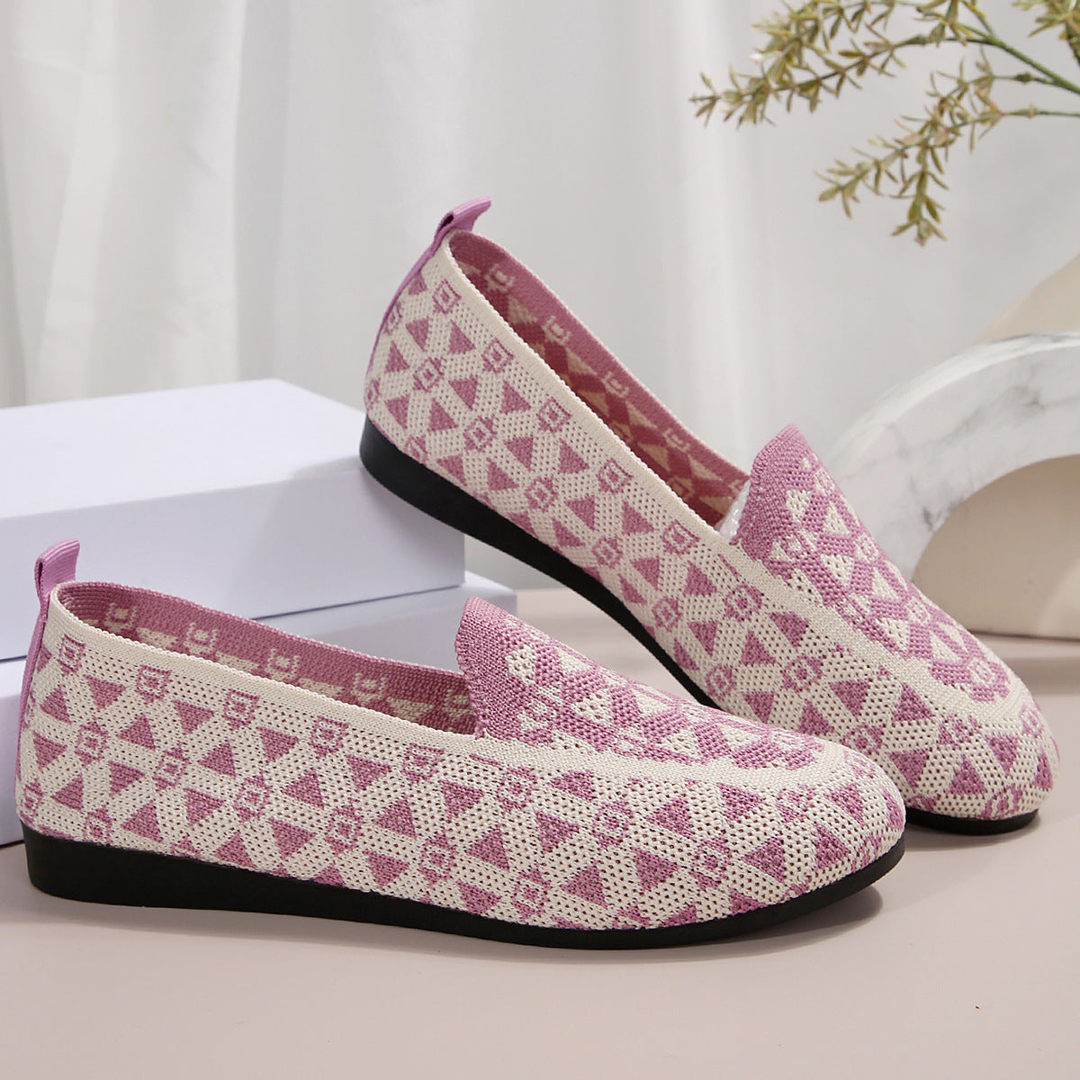 Printed Round Toe Flat Shoes Fashion Casual Hollow Breathable Knitted Shoes Loafers For Women